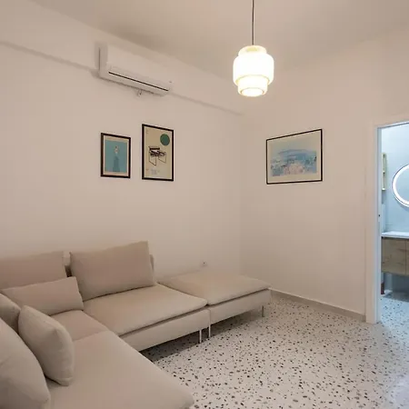 Brand New Close To The Ap 3 Apartment *